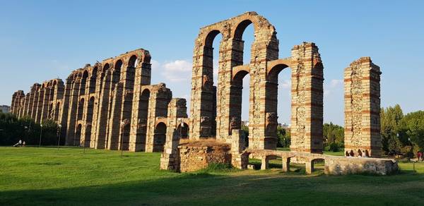 Acueducto de los milagros, Mérida