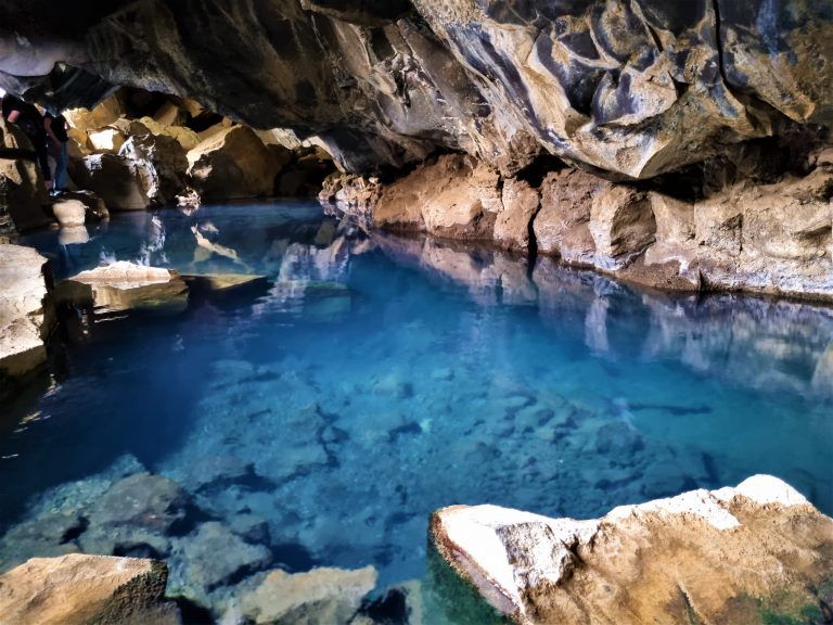 Cueva de Grjótagjá, Myvatn