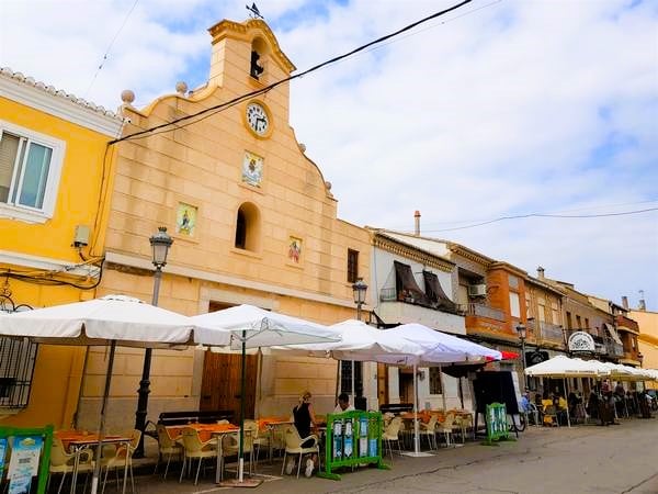 Plaza de El Palmar, la población más grande de la Albufera