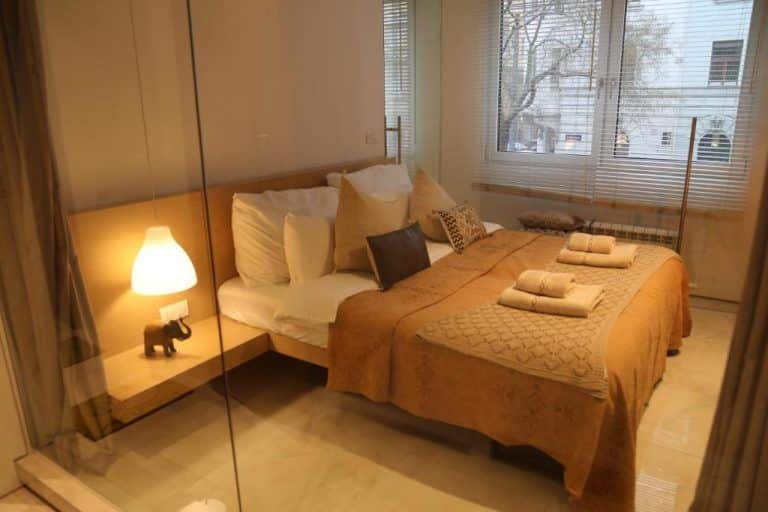 Hotel barato donde dormir en Viena