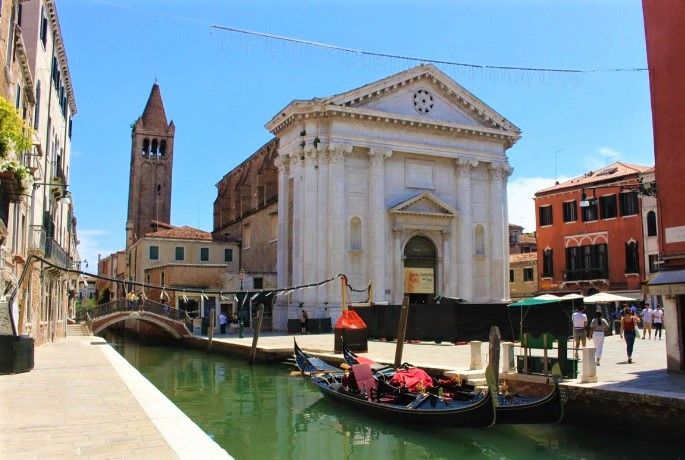 Iglesia de San Barnaba Venecia