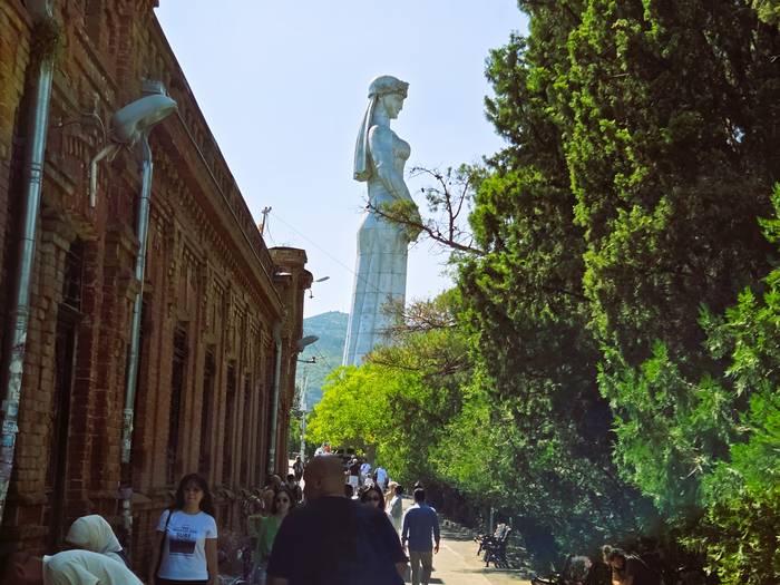 Kartlis Deda, qué ver en Tiflis