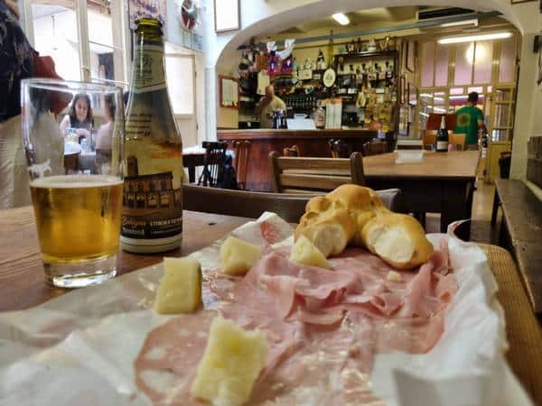 Osteria del sole quadrilatero bolonia