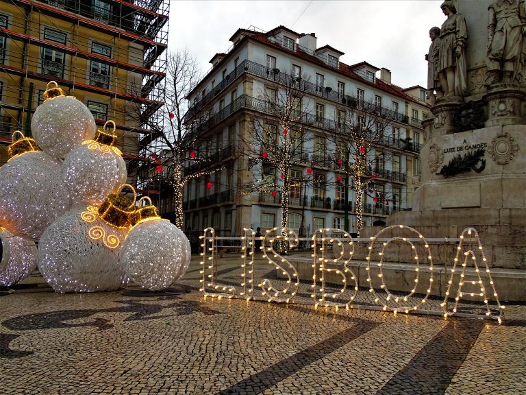 Plaza Luís de Camões