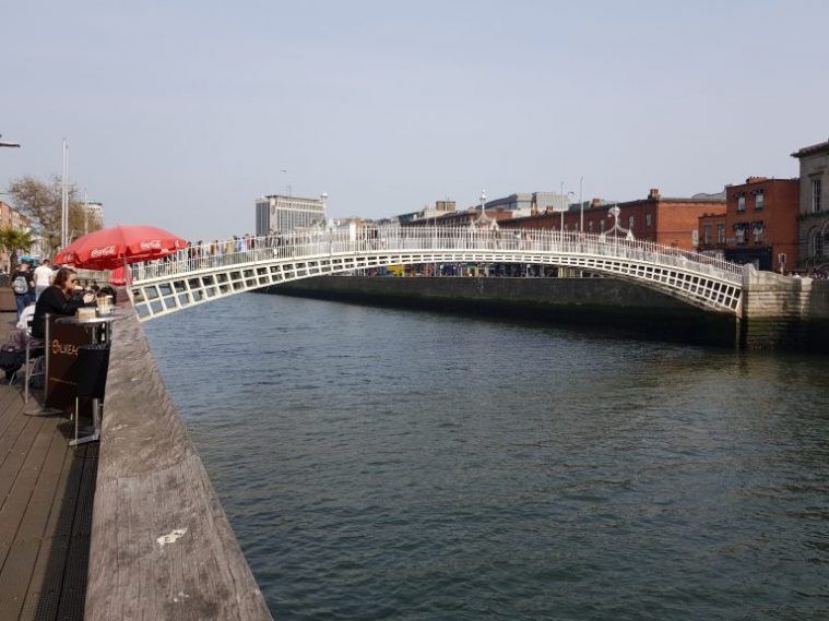 Puente de Ha´penny Bridge