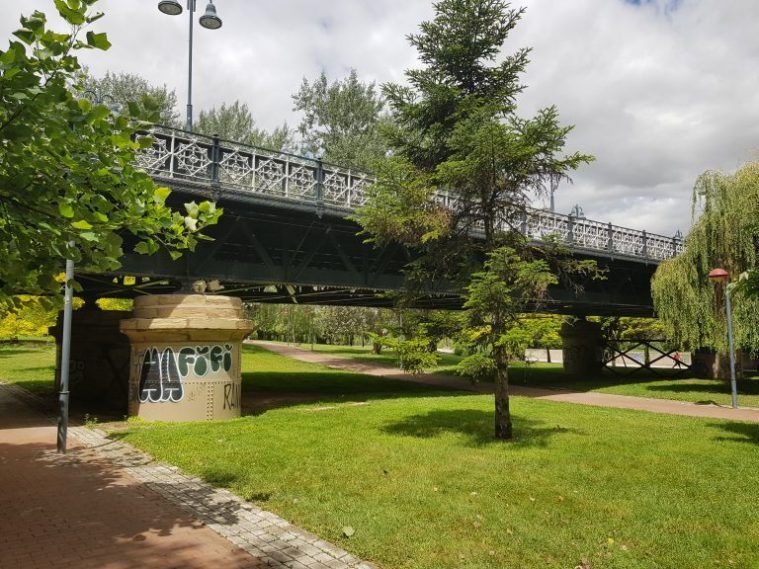 Puente de hierro, Logroño