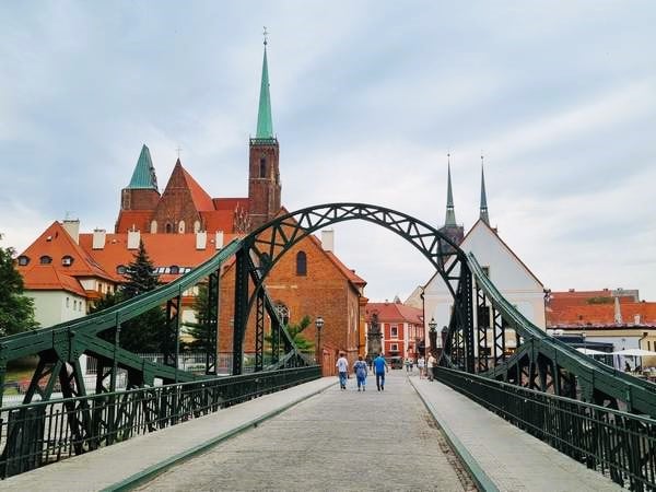 Puente de la catedral Wroclaw (Breslavia)
