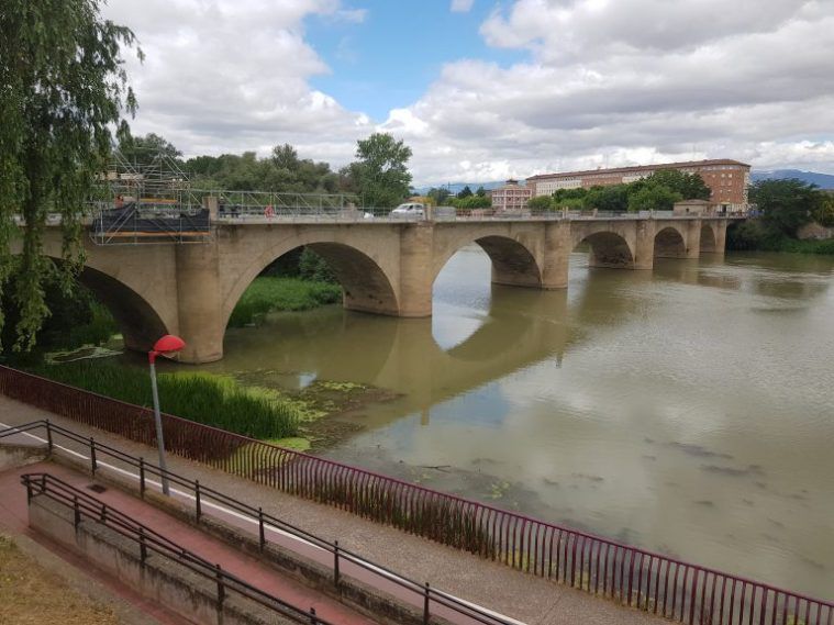 Puente de piedra, Logroño