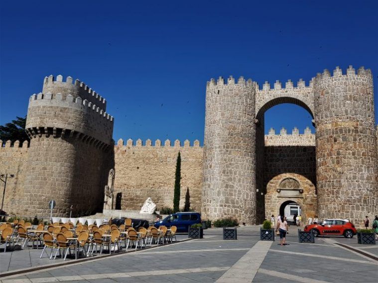 Puerta del Alcázar