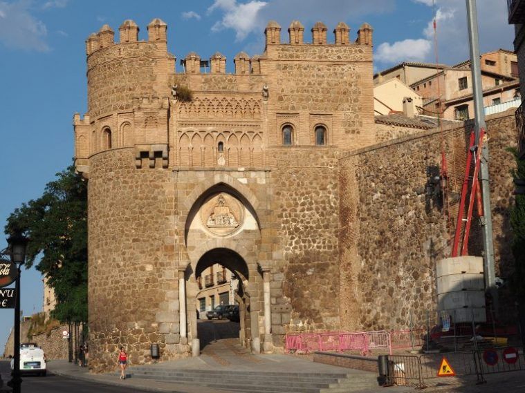 Puerta del Sol, Toledo