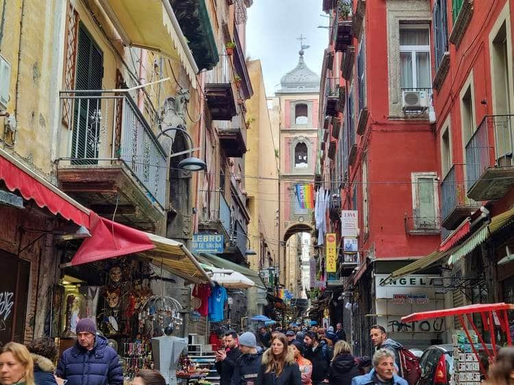 calles de Spaccanapoli, Nápoles
