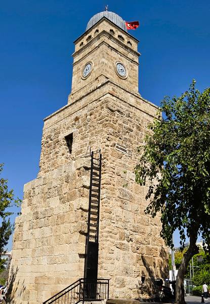 Torre del reloj, Antalya