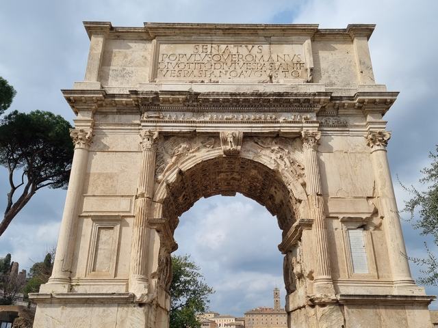 Arco de Tito, que ver en Roma en 4 días