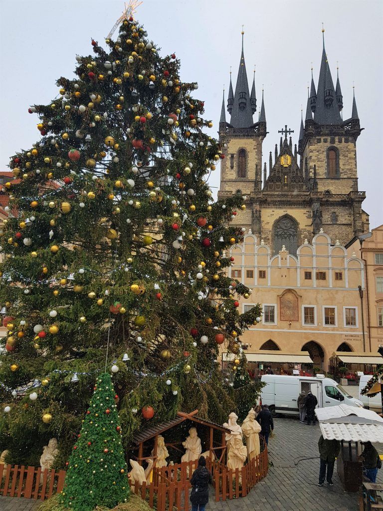 árbol de navidad en Praga