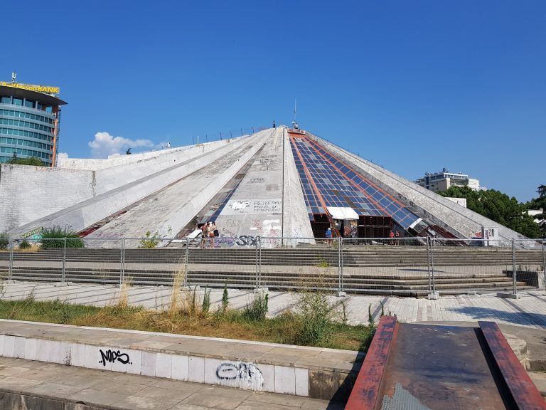 Pirámide de Tirana