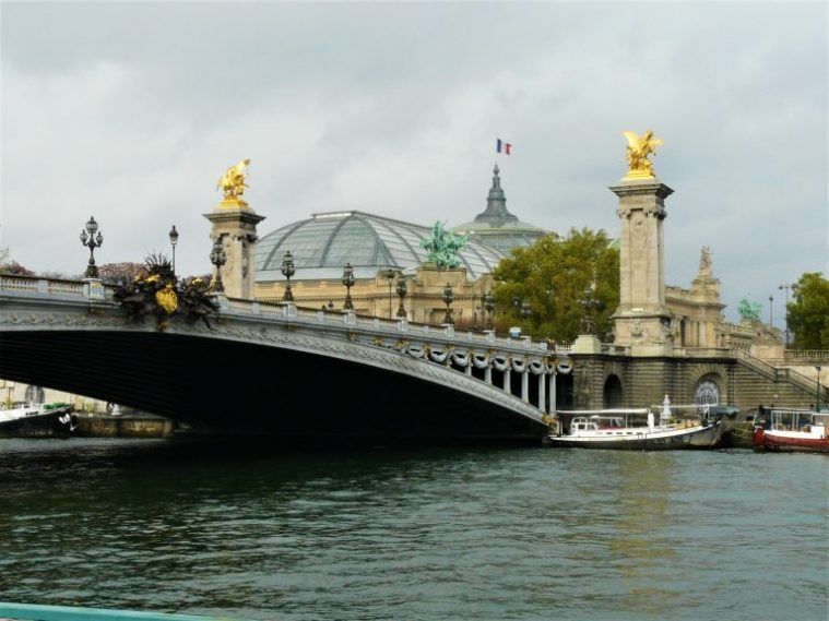 Puente de Alejandro III París