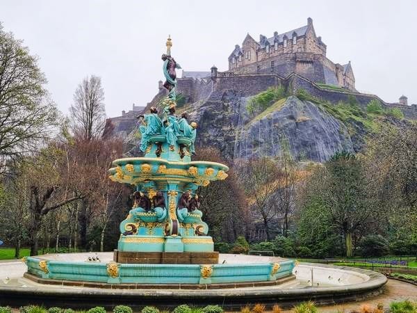 Princes street gardens