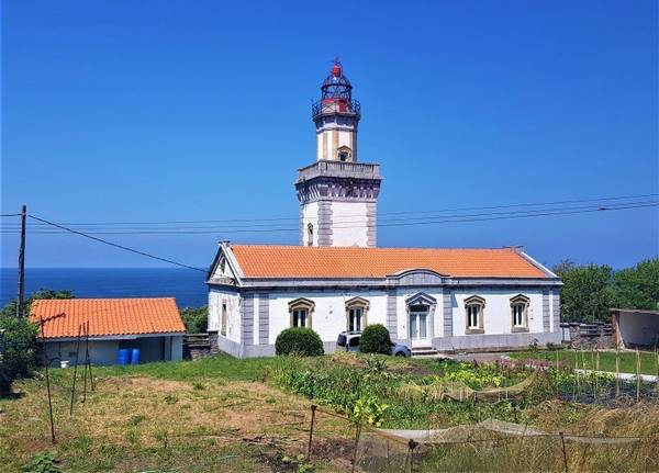 Faro de Higuer
